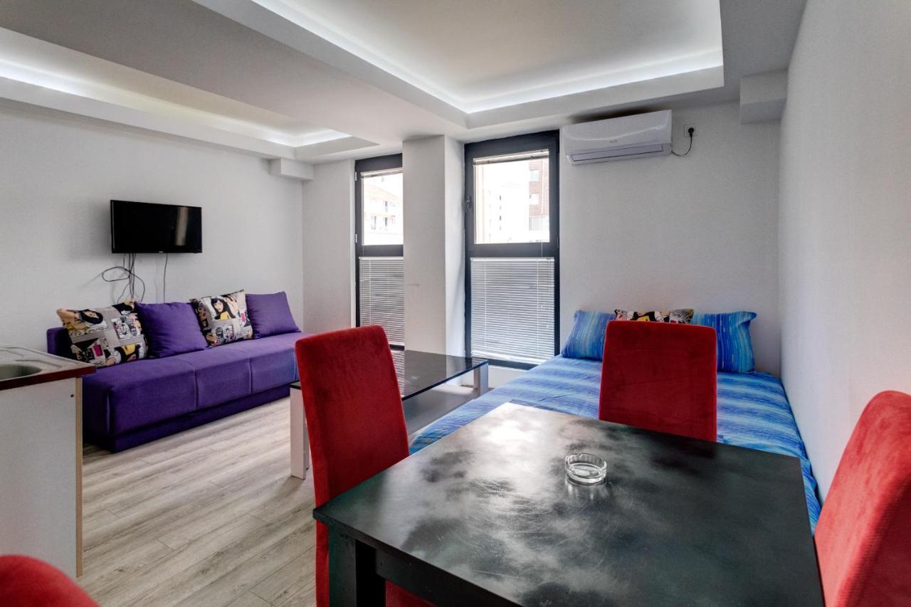 Post Office Center Apartments บุดวา ภายนอก รูปภาพ