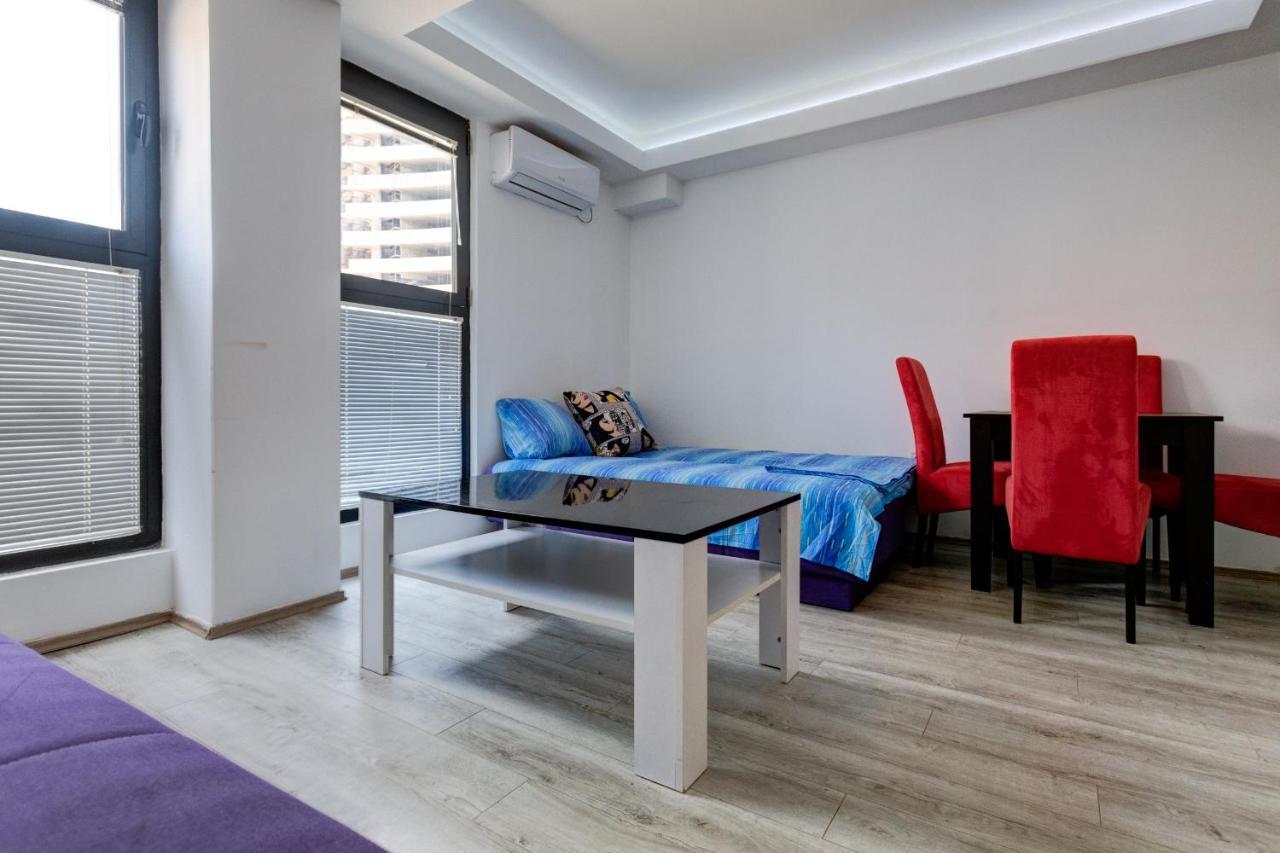 Post Office Center Apartments บุดวา ภายนอก รูปภาพ