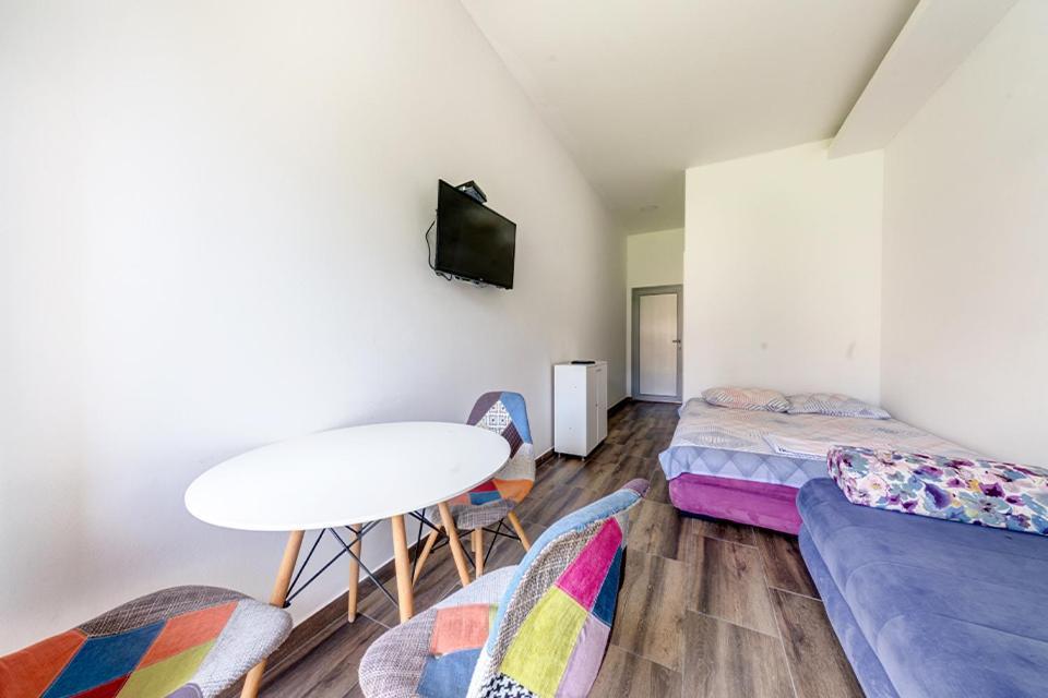 Post Office Center Apartments บุดวา ภายนอก รูปภาพ